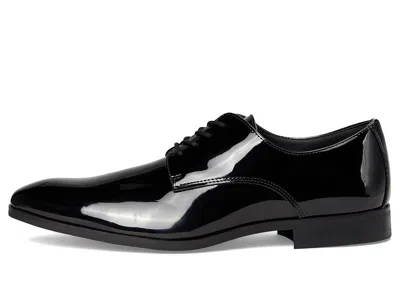 Kenneth Cole Hogart In Black