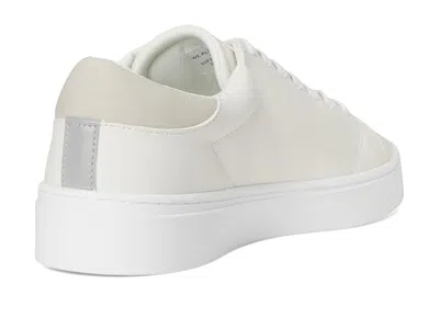 Kenneth Cole Nicco In White