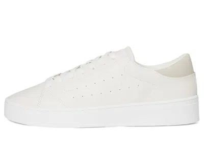 Kenneth Cole Nicco In White