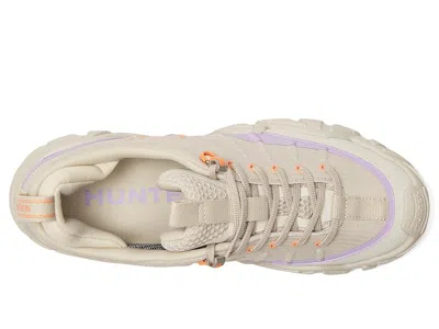 Hunter Sara In Neutral