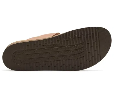 Mephisto Helen Mix Toe Loop Sandal In Gold