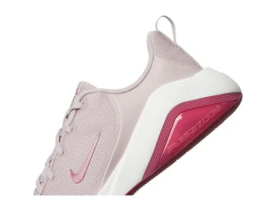 Nike Bella 7 Training Shoe In Pink
