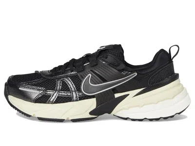 Nike V2k Run Sneakers In Black