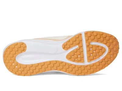 Nike Revolution 8 In Multi