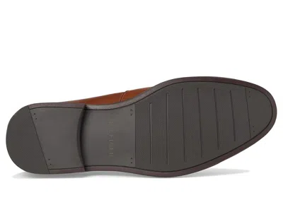 Tommy Hilfiger Smooth Leather Loafer In Brown