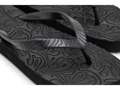 Roxy Beach Up In Black