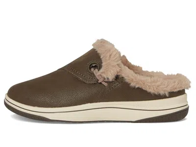 Clarks Wide Width Breeze Myth Slipon In Brown