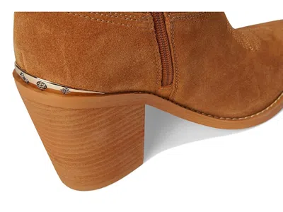 Guess Sashan In Brown