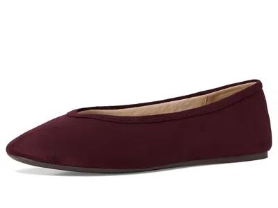 Journee Collection Fortune Flat In Burgundy