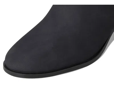 Journee Collection Chayse Bootie In Black