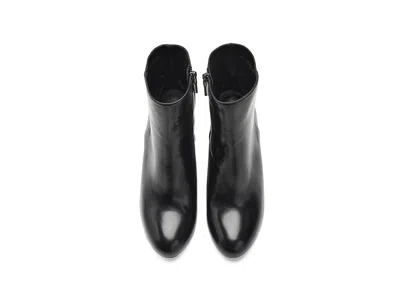Stuart Weitzman Babette Platform Zip Bootie In Black