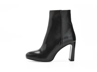 Stuart Weitzman Babette Platform Zip Bootie In Black