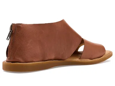 Born Mila Sandal In Brown