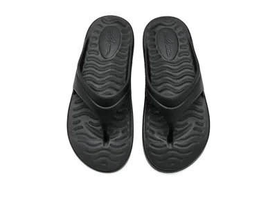Sperry Flow Sandals In Black