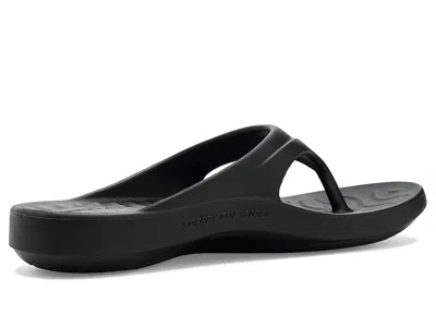 Sperry Flow Sandals In Black