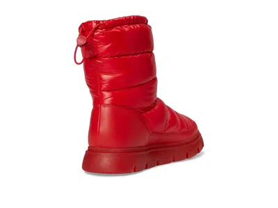 Hunter Maribels In Red