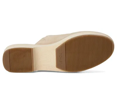Toms Addison Clogs In Brown