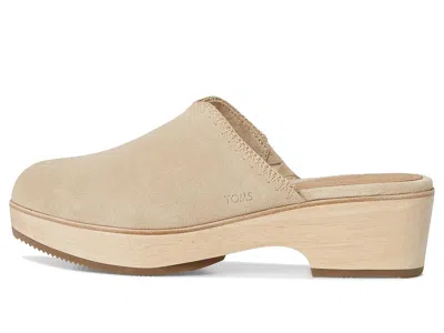 Toms Addison Clogs In Brown