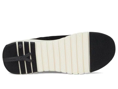 Vionic Uptown Sneakers