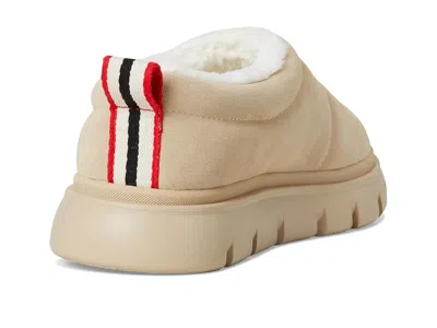 Hunter Madison In Neutral