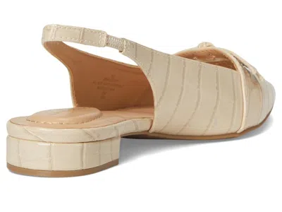 Bandolino Aleeza In Multi