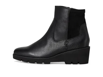 Vionic Ariana Zip Short Boots In Black