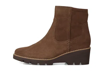 Vionic Ariana Zip Short Boots In Brown