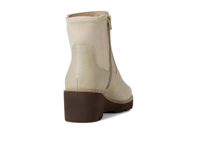 Vionic Ariana Zip Short Boots