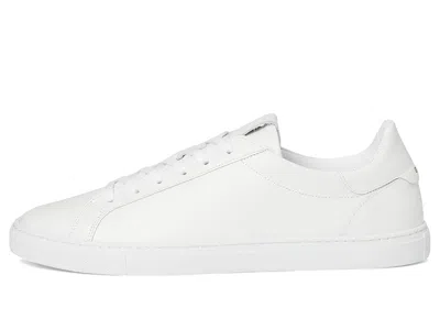 Greats Reign In White