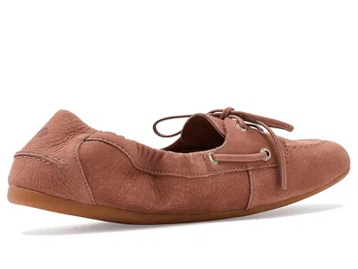 Sperry Slimsail