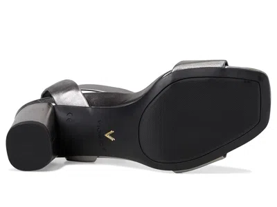 Vionic Zinfandel In Gray