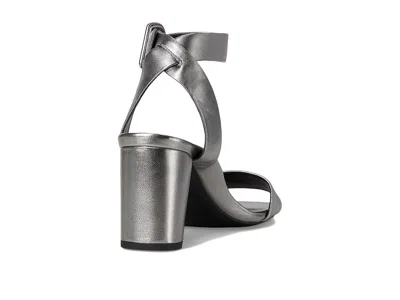 Vionic Zinfandel In Gray