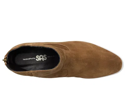 Sas Dylan Back Zip Ankle Bootie In Sand
