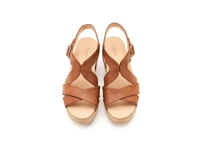 Dr. Scholl's Cali Beach In Brown