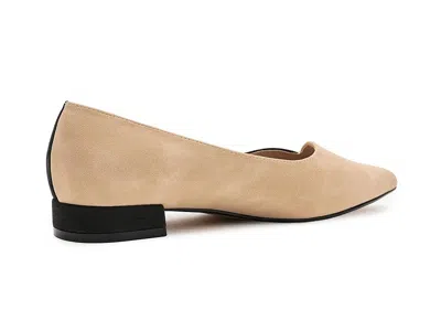 Journee Collection Carmin Pointed Toe Flat In Black