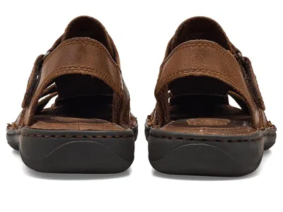 Born Murphy In Brown