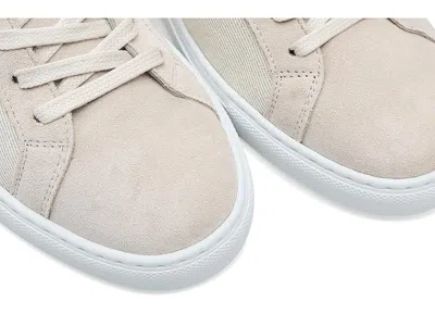 Greats Reign In Sand