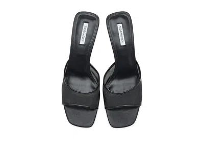 Steve Madden Seleste In Black