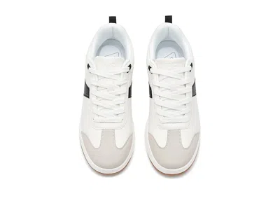 Vance Raiden In White