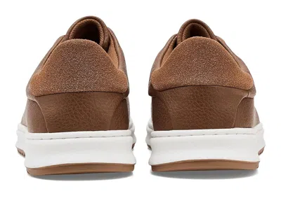 Vance Robby In Brown