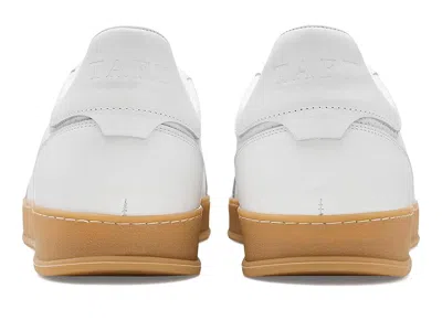 Taft Gatsby In White