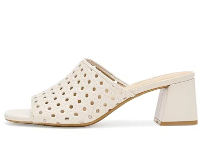 Lifestride Wide Width Colette Sandal In White
