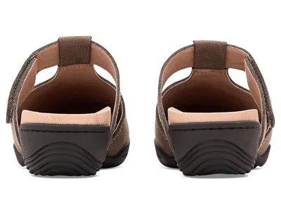 Jambu Malia In Brown