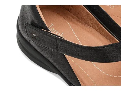 Jambu Treva In Black