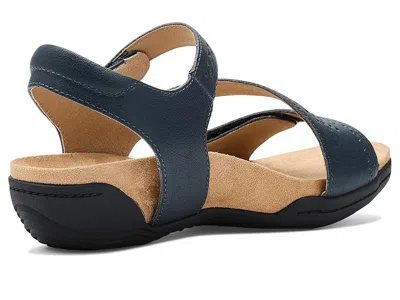 Jambu Makayla In Blue