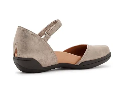 Jambu Margo In Brown