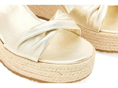 Vionic Darla In Gold