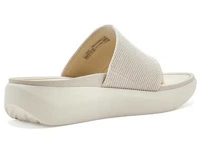 Vionic Aqua Wedge Sandal In Neutral