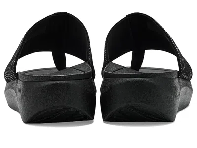 Vionic Aqua Wedge Sandal In Black