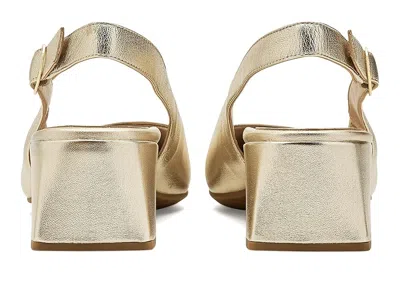 Vionic Reyes In Gold